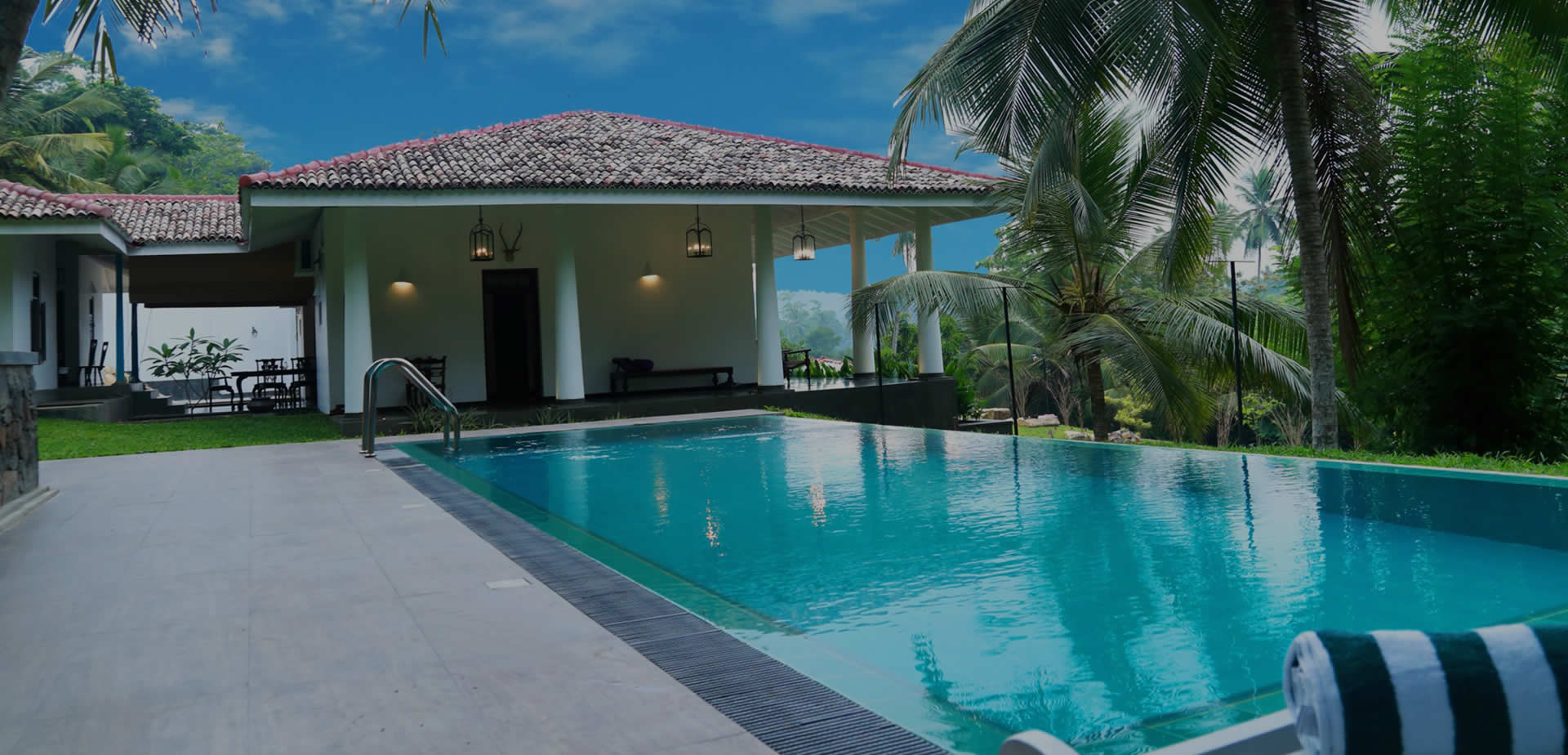 swimming pool cleaning
